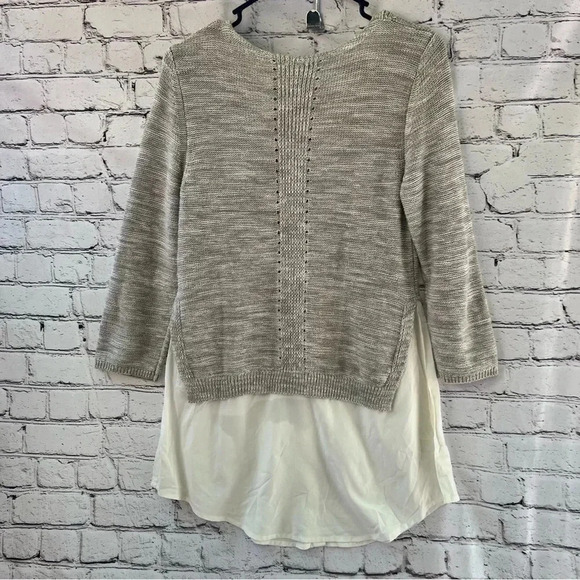 Moth Anthropologie Mixed Media Sweater Blouse Gray and White Size Medium - Picture 4 of 10